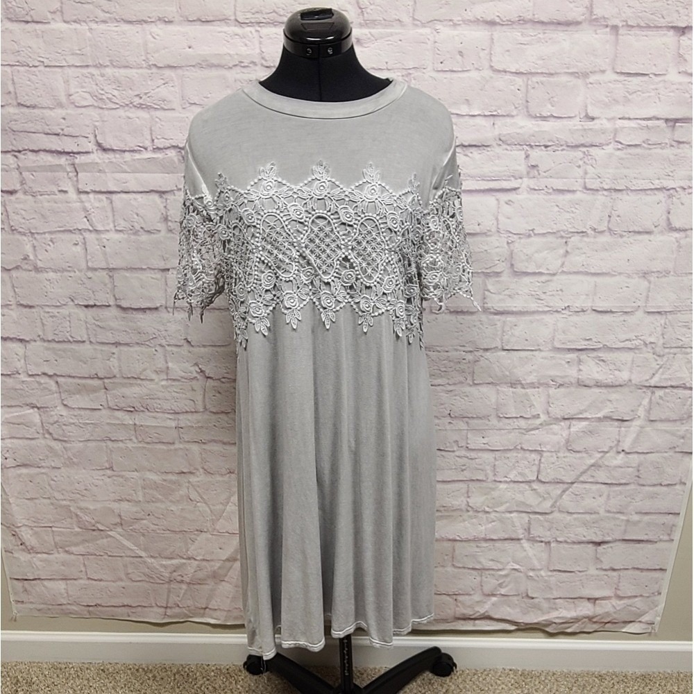 Altar'd State Soft‎ Light Gray Lace Dress Womens Size Medium